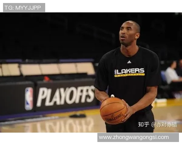 日本足球明星的传奇故事与解说背后的精彩瞬间